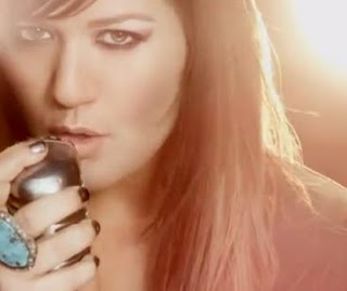 Kelly Clarkson comes to Molson Amphitheatre September 10, 2012 at 7:00 p.m. 